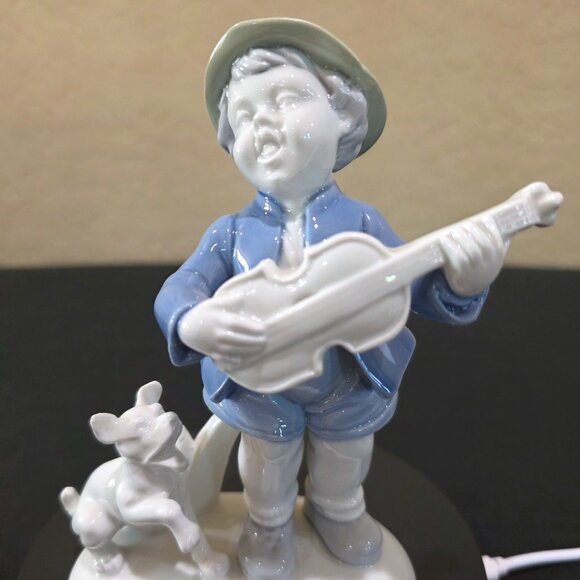 Gerold Porzellan "BOY WITH GUITAR AND DOG" Porcelain #6378A Figurine Statue - Picture 14 of 14